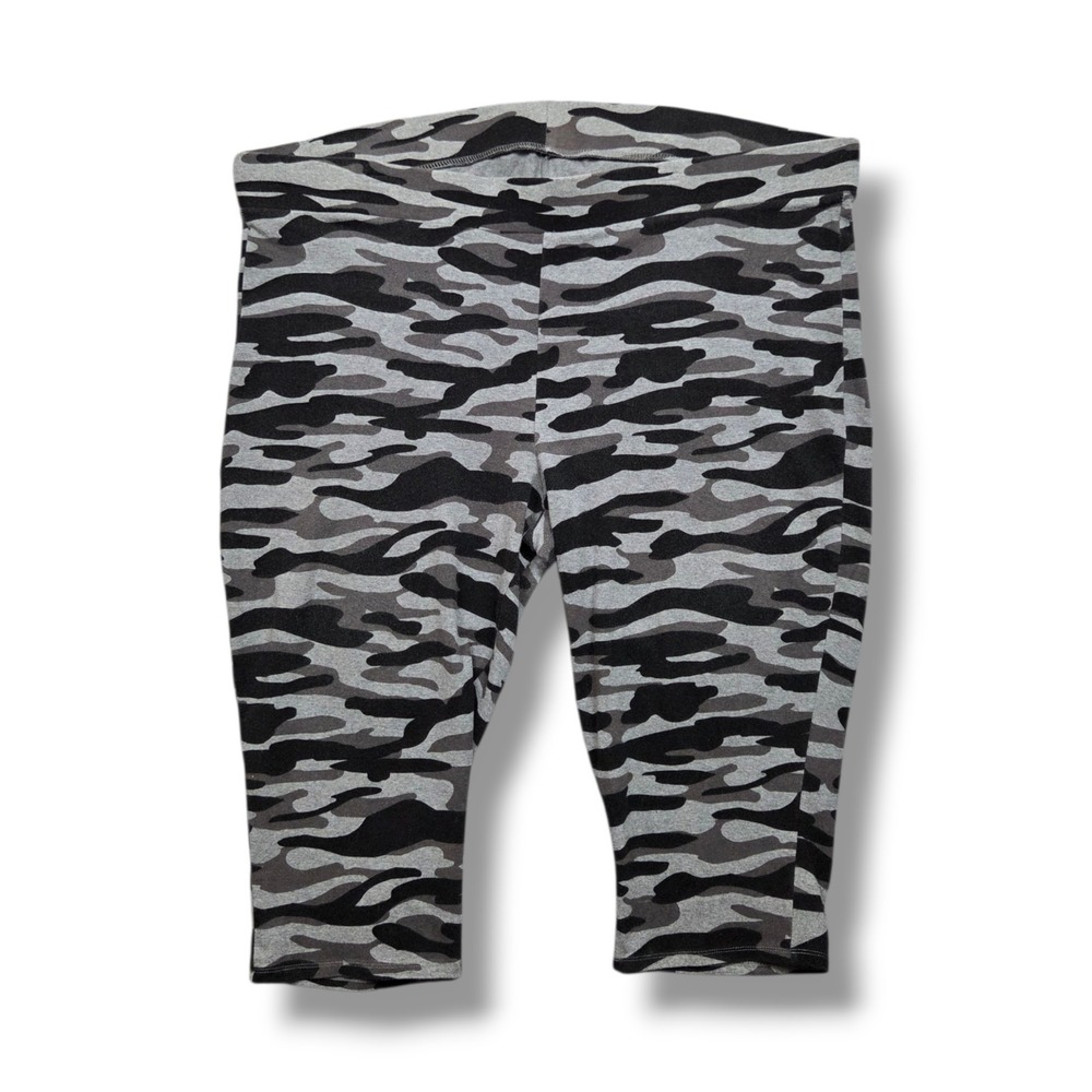 Torrid Pedal Pusher Premium Leggings‎ Womens 5X Black Grey Camo Cropped Pull On